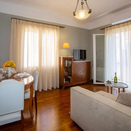Le Boulevard Corfu  Exterior photo
